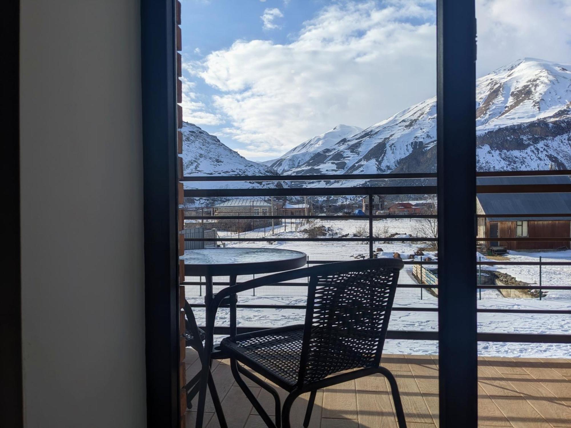 Agre Kazbegi Hotel Achkhoti Екстериор снимка