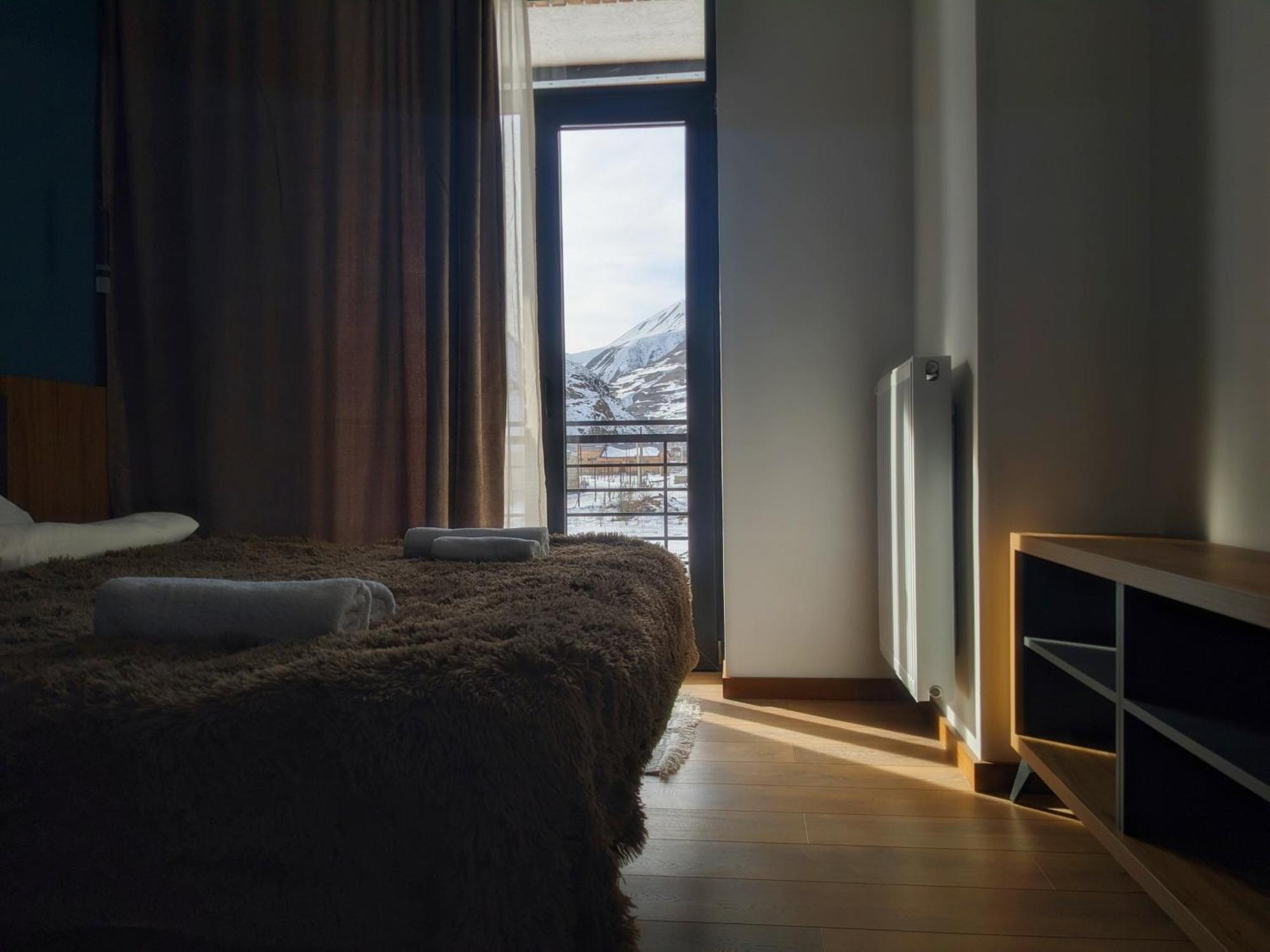 Agre Kazbegi Hotel Achkhoti Екстериор снимка